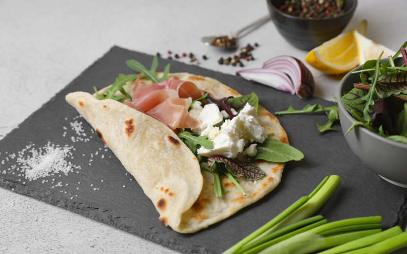 Wraps aux charcuteries et fromage frais